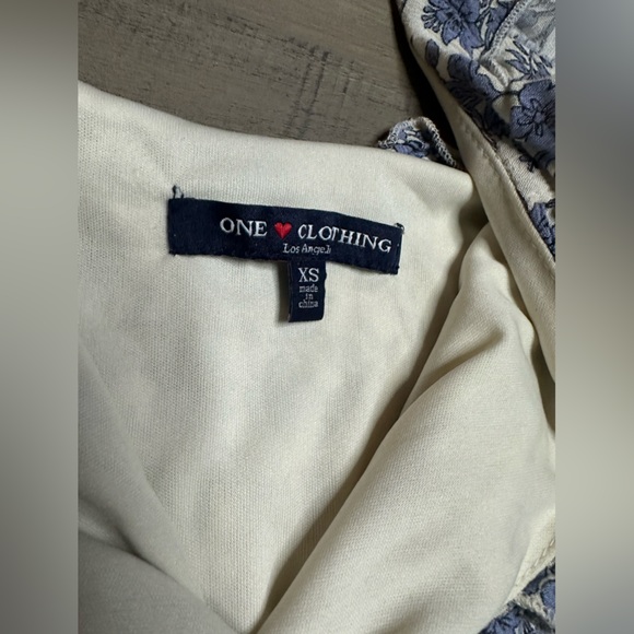 One ❤️ Clothing romper - Picture 5 of 9